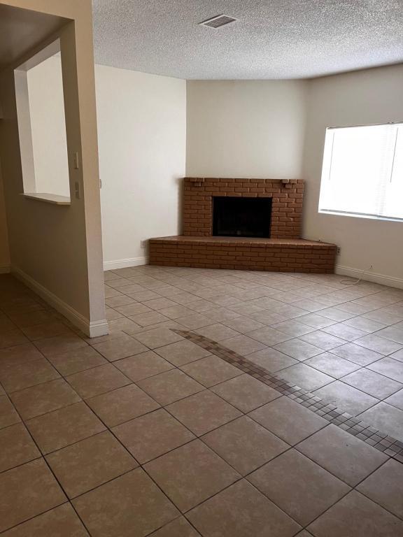 Building Photo - 38710 10th St E