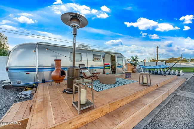 Building Photo - 12216 N 65th St