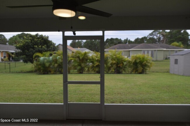 Building Photo - 1328 Hazel St NW