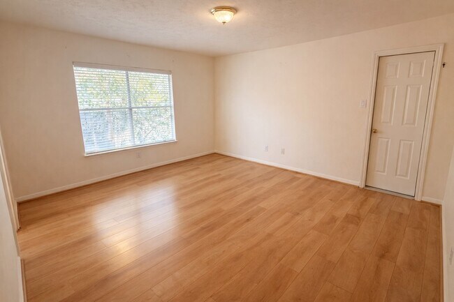 Building Photo - 13623 Eldridge Springs Way