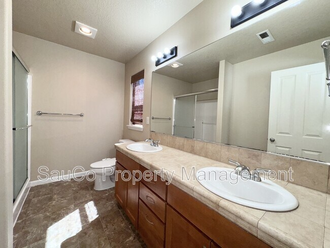 Building Photo - 3069 SW Lanterna Pl