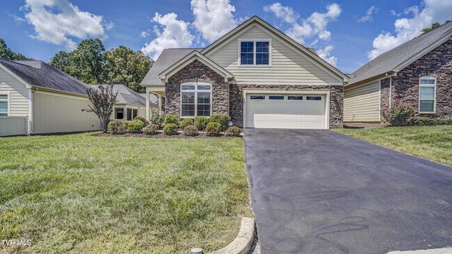 Primary Photo - 1440 Hatterdale Farm Rd