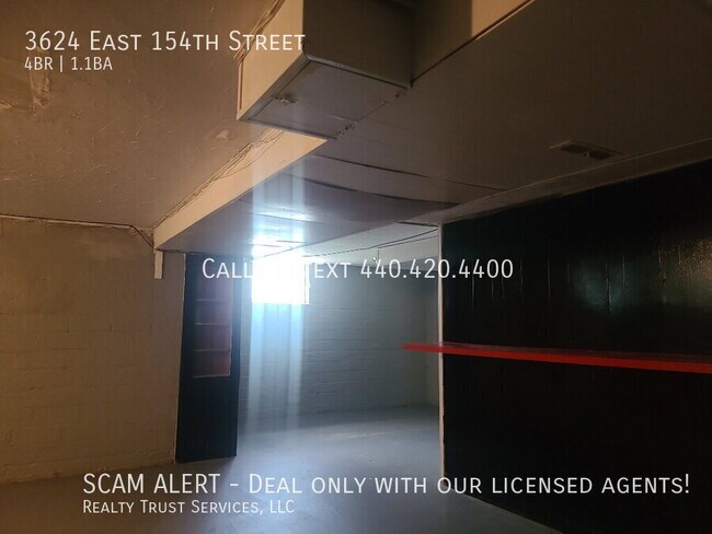 Building Photo - 3624 E 154th St
