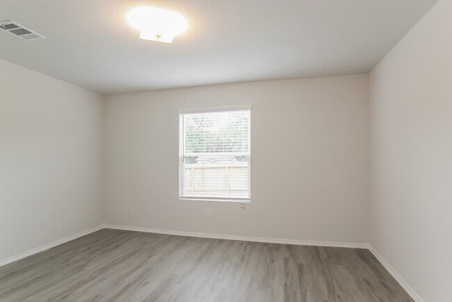 Building Photo - 13420 Andi Brook Ln