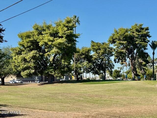 Building Photo - 10236 W Pinehurst Dr