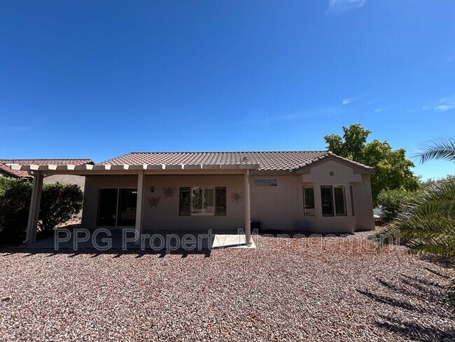 Building Photo - 16536 W Rock Springs Ln