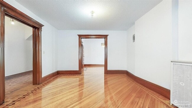 Building Photo - 2500 Newkirk Ave