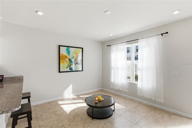 Building Photo - 4740 Old Blush St