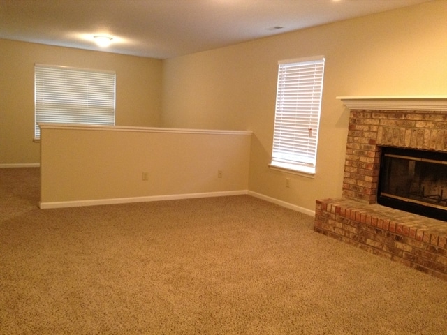 Building Photo - 10534 Aspen Dr