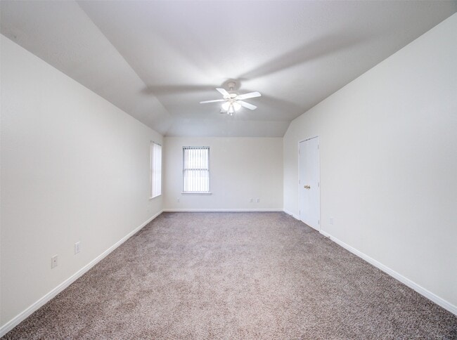 Building Photo - 15106 Brookwood Bridge Ln