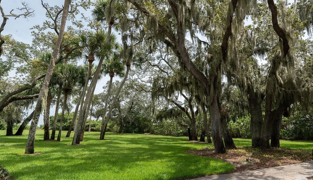 Building Photo - 441 N Harbor City Blvd