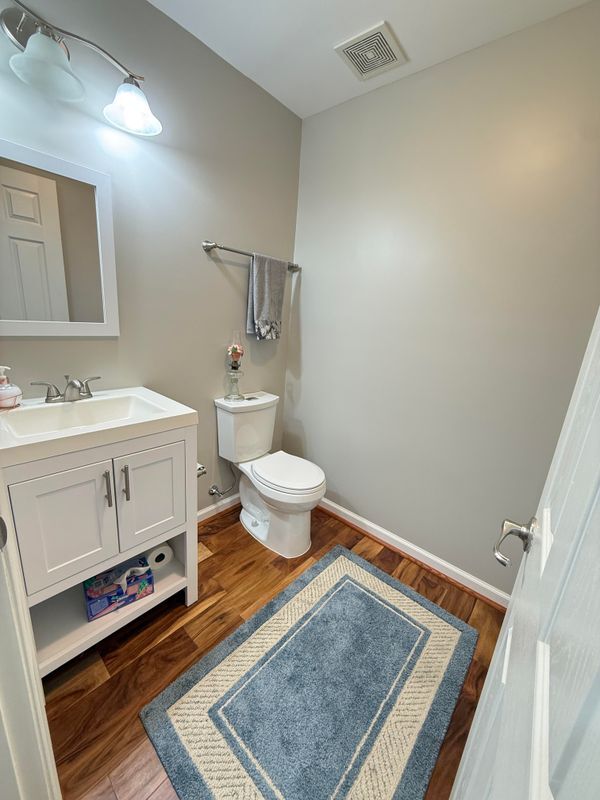 Building Photo - 14050 Cannondale Way
