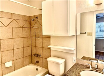Primary Photo - 9901 Hundred Oaks Cir