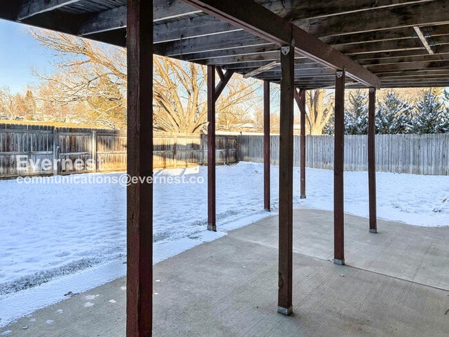 Building Photo - 4713 9th St Rd