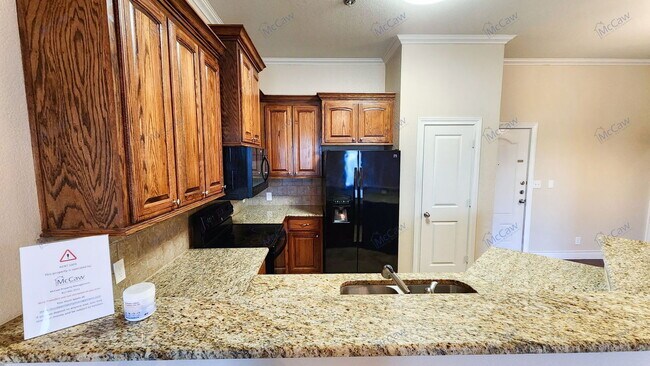 Building Photo - 301 County Rd 207