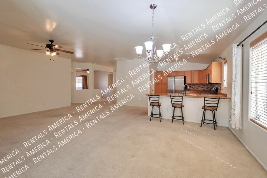 Building Photo - 3883 E Rose Quartz Ln