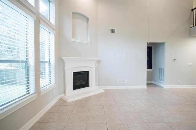 Building Photo - 3809 Vinalopo Dr