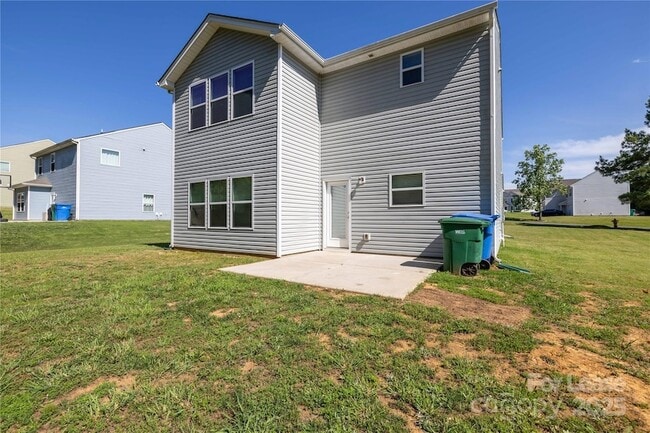 Building Photo - 710 Yorkshire Dr