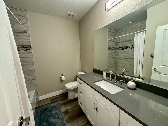Building Photo - 6859 Surrey Trail