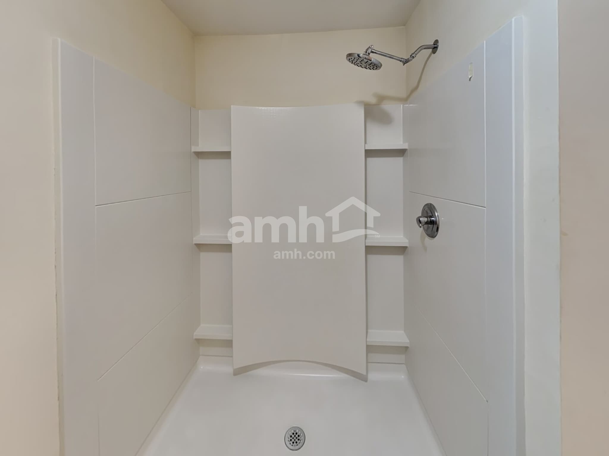 Building Photo - 2515 Beal St