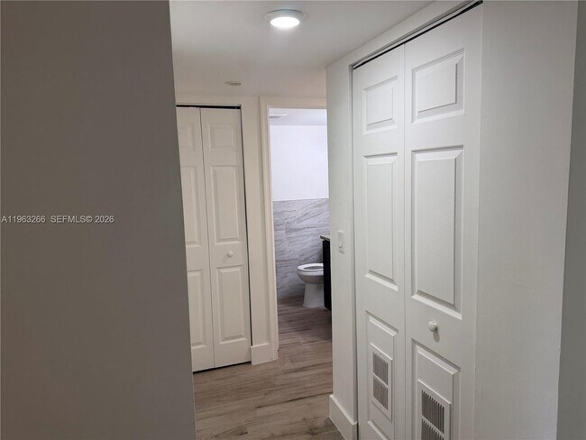 Building Photo - 2700 Coral Springs Dr