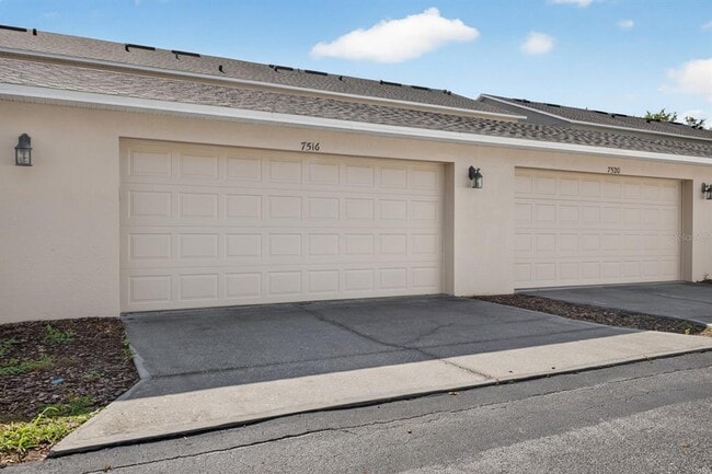 Building Photo - 7516 Bentonshire Ave