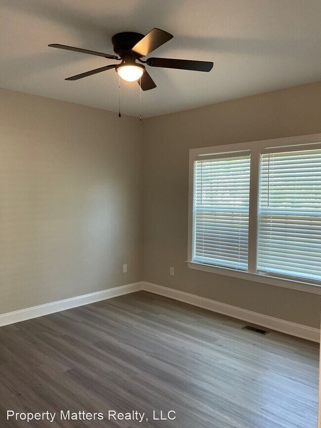 Building Photo - 3 br, 2 bath House - 3618 Little Mountain ...