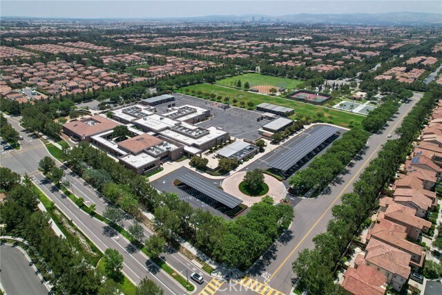 Building Photo - 88 Nassau