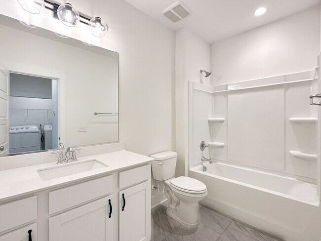 Building Photo - Luxury Townhome in Midtown Nexton
