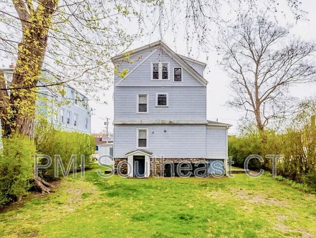 Building Photo - 79 Garfield Ave