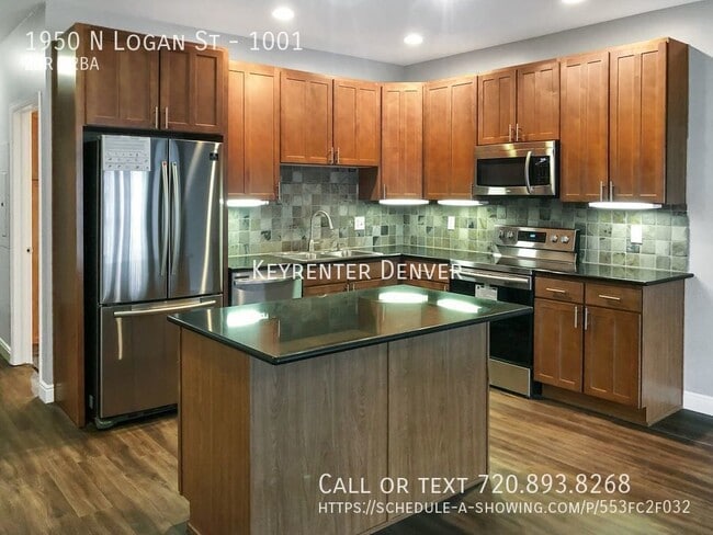 Building Photo - Premium 2BD, 2BA Uptown Condo with Large B...