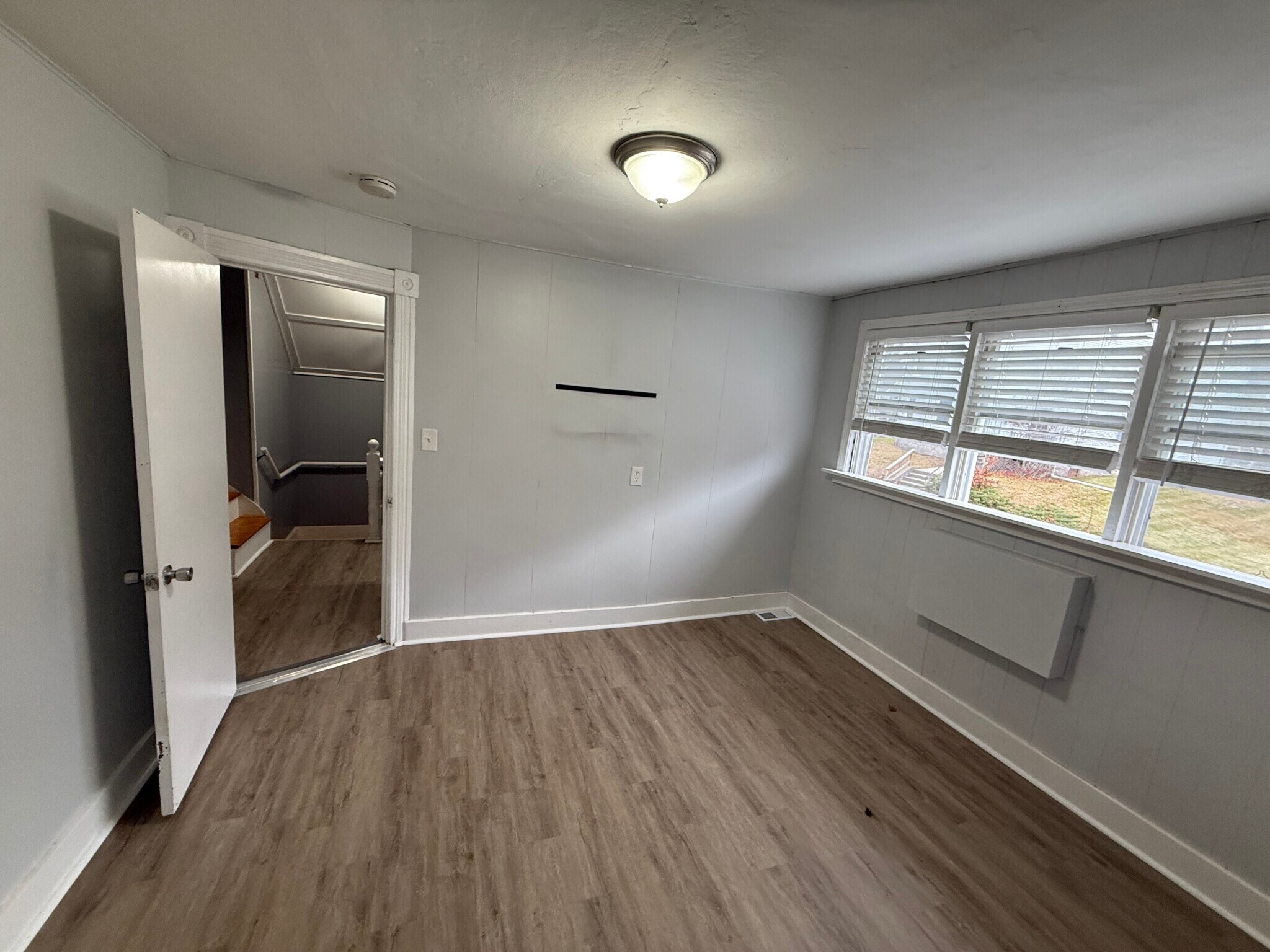 Building Photo - 11 Chadwick St