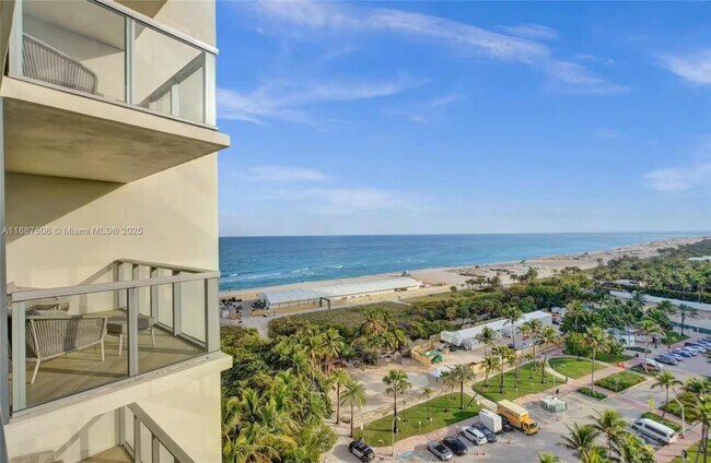 Building Photo - 2201 Collins Ave