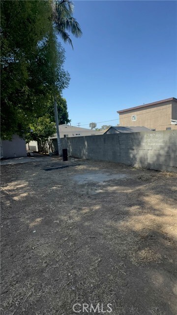 Building Photo - 3533 W 116th St