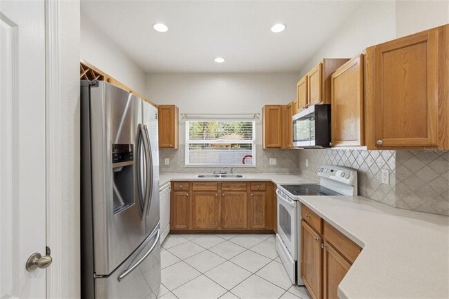 Building Photo - 4423 Amberly Oaks Ct