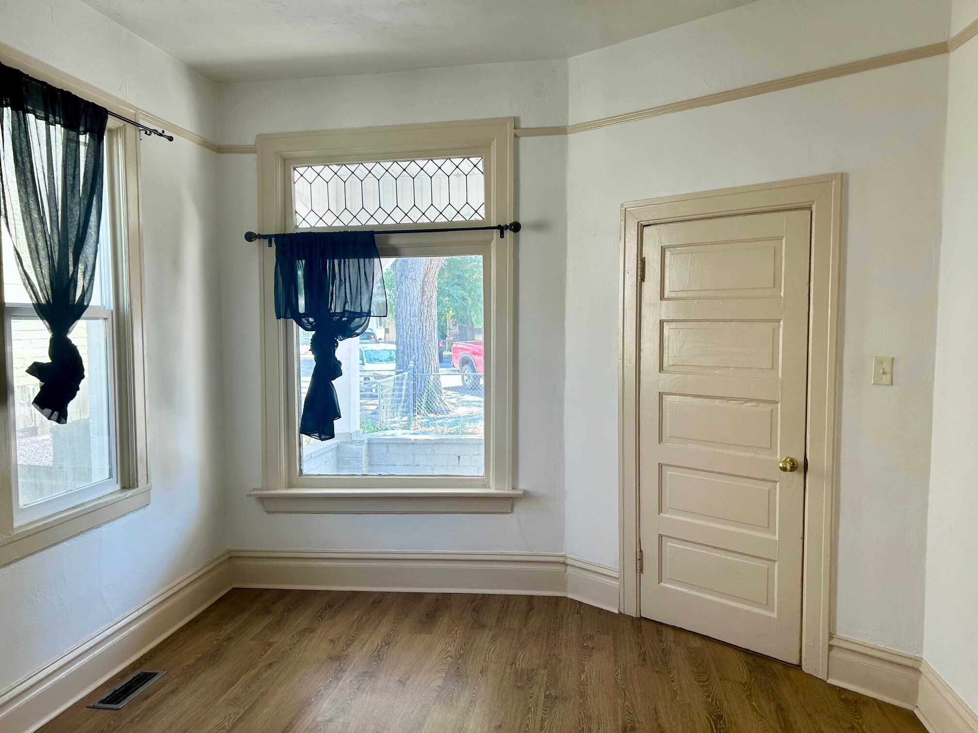 Bedroom 1 - 814 S Jefferson St