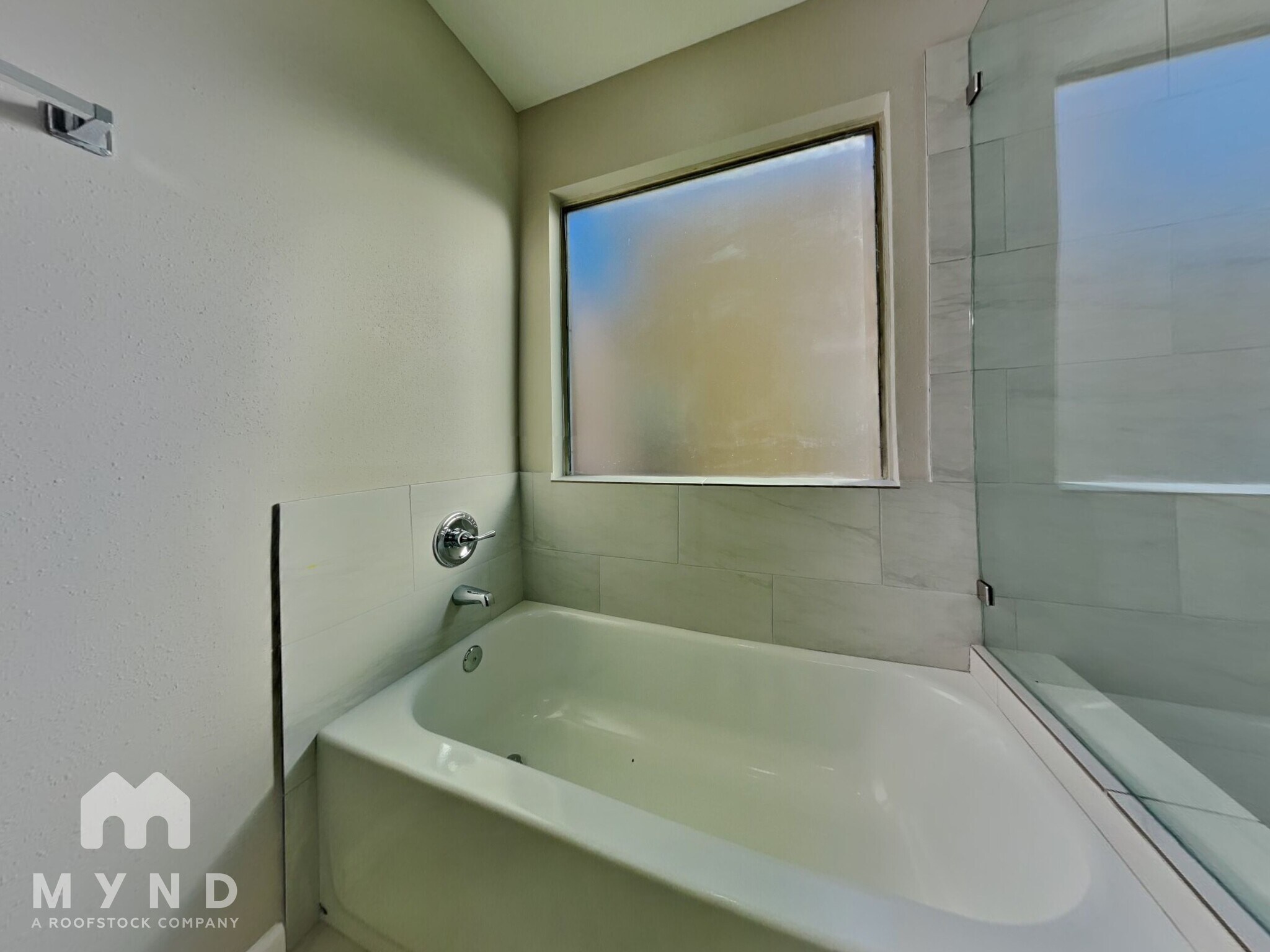 Building Photo - 6015 Barany Ct