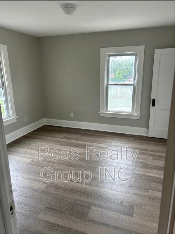 Building Photo - 711 Woodstock Ave