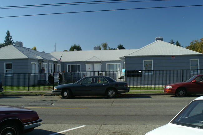 Primary Photo - Puget Ridge Condominiums