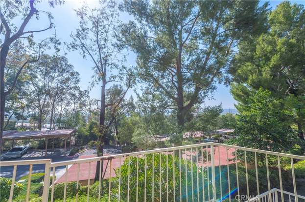 Building Photo - 22757 Lakeway Dr