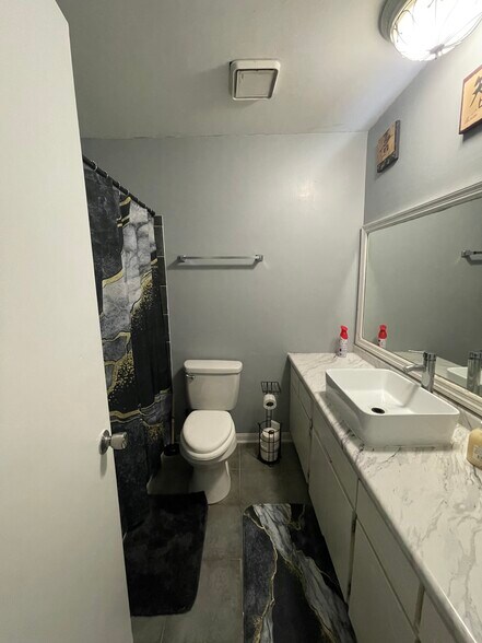 Building Photo - 228 Whitetail Cir