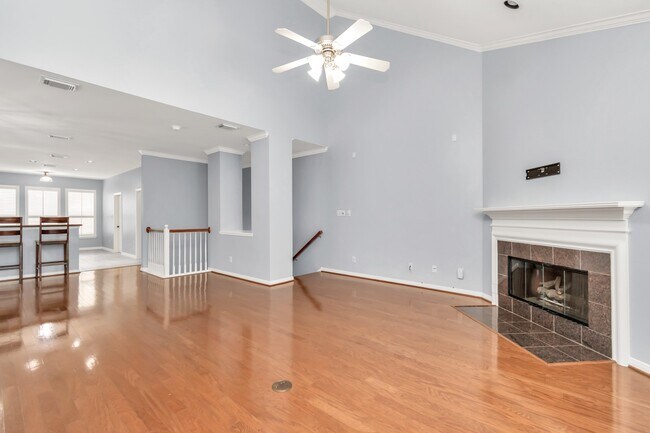 Building Photo - 2901 W Dallas St