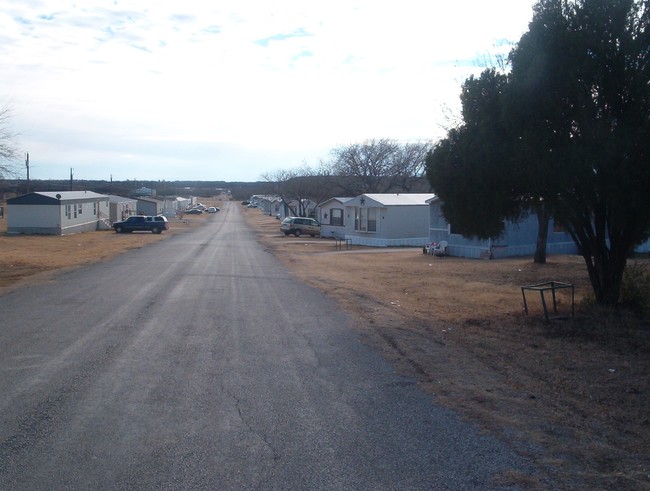 Building Photo - Woodhaven Manufactured Home Community