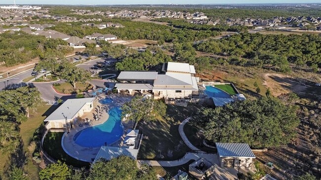 Building Photo - 104 Pin Cherry Pass