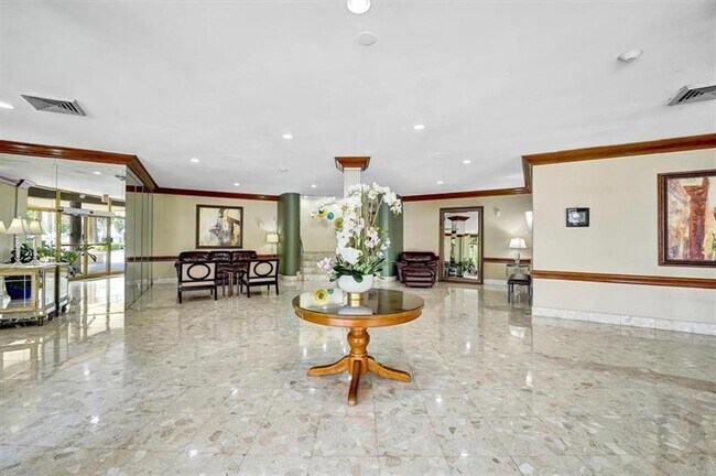 Building Photo - 100 Golden Isles Dr