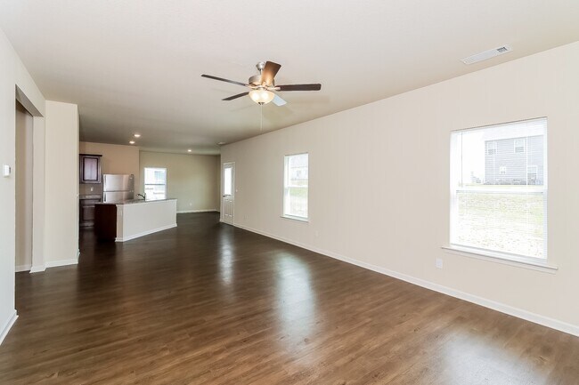 Building Photo - 143 Innis Brk Cir