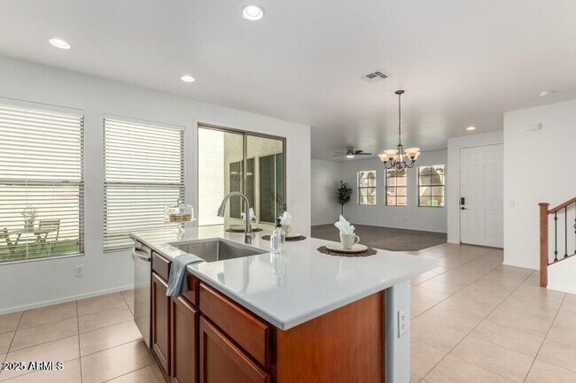 Building Photo - 3467 S Falcon Dr