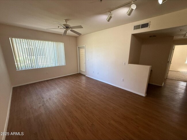 Building Photo - 18416 N Cave Creek Rd