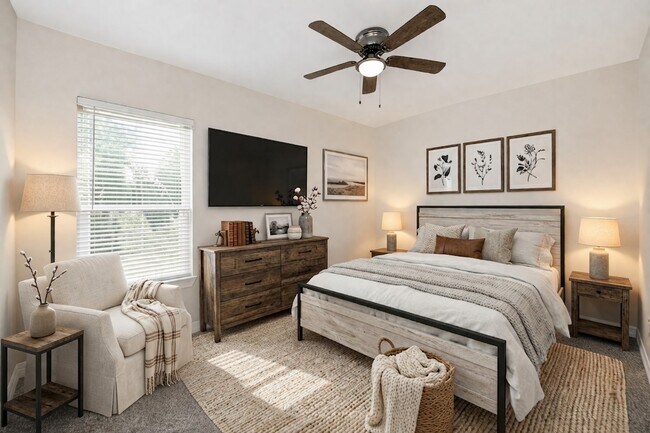 Building Photo - 410 N 4th St