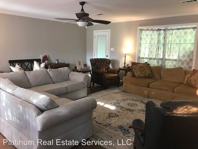 Building Photo - 3 br, 2 bath House - 12238 Falcon Crest